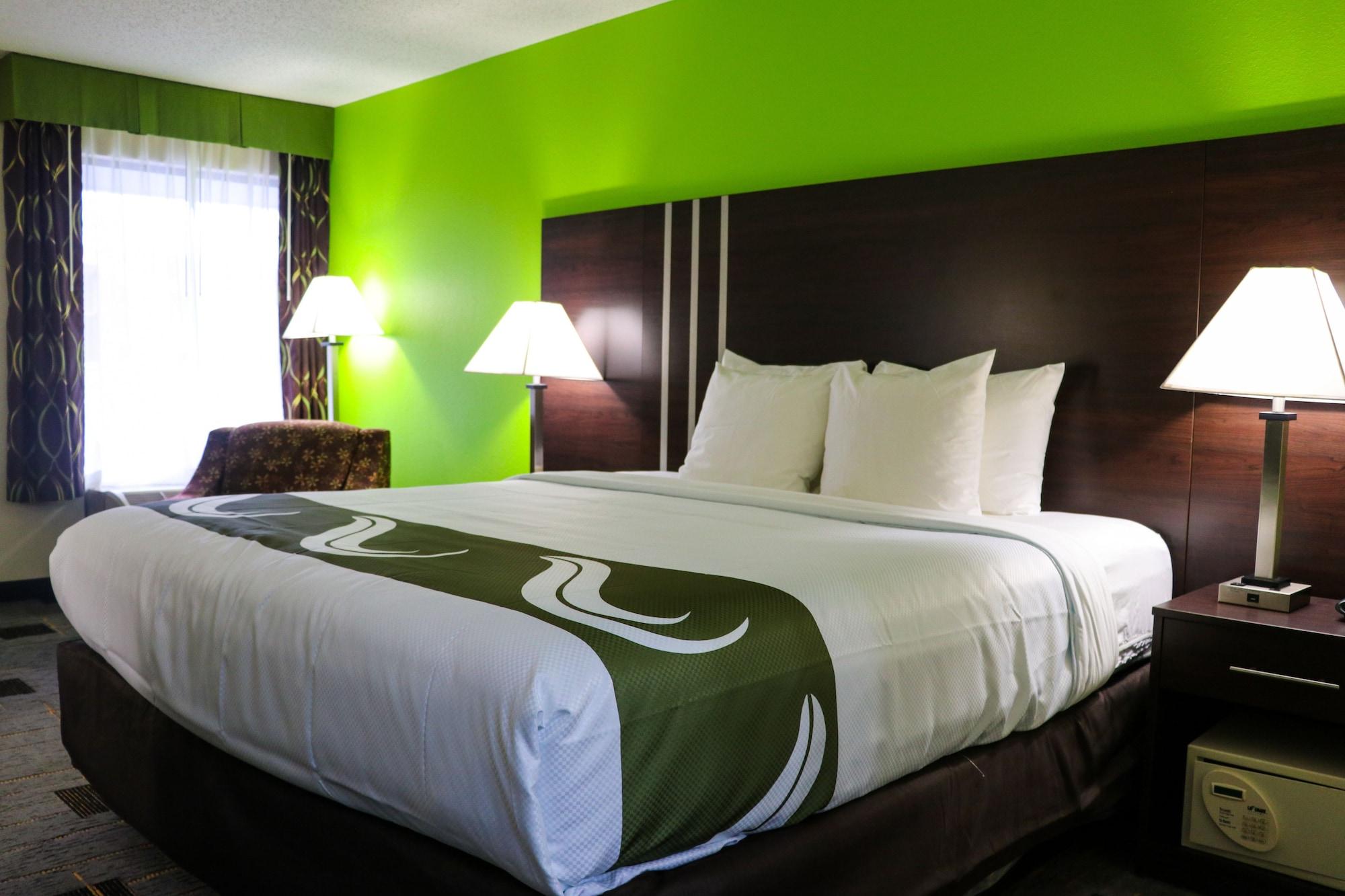 Quality Inn Cleveland Exterior photo