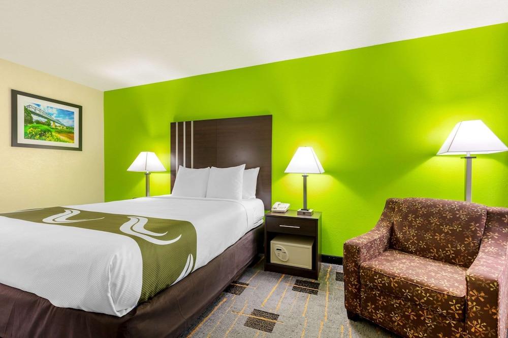 Quality Inn Cleveland Exterior photo